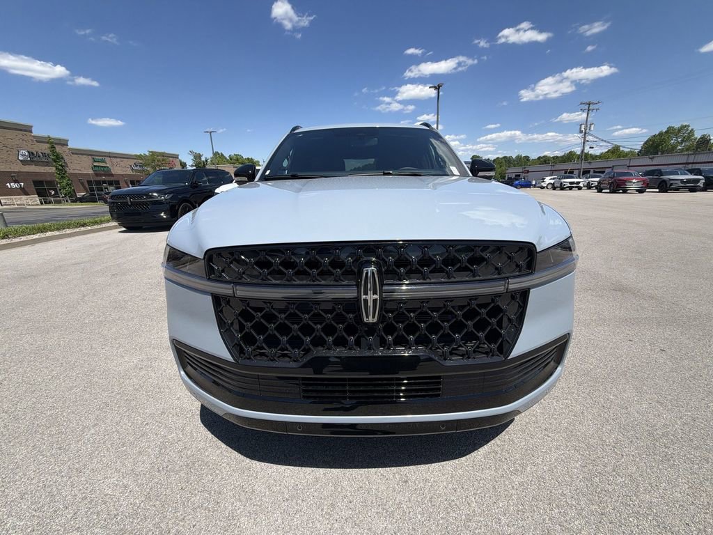 New 2026 Lincoln Navigator L Reserve AWD/4WD image 28