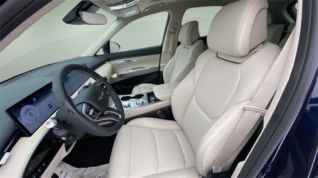 New 2026 Genesis GV70 2.5T Select image 12