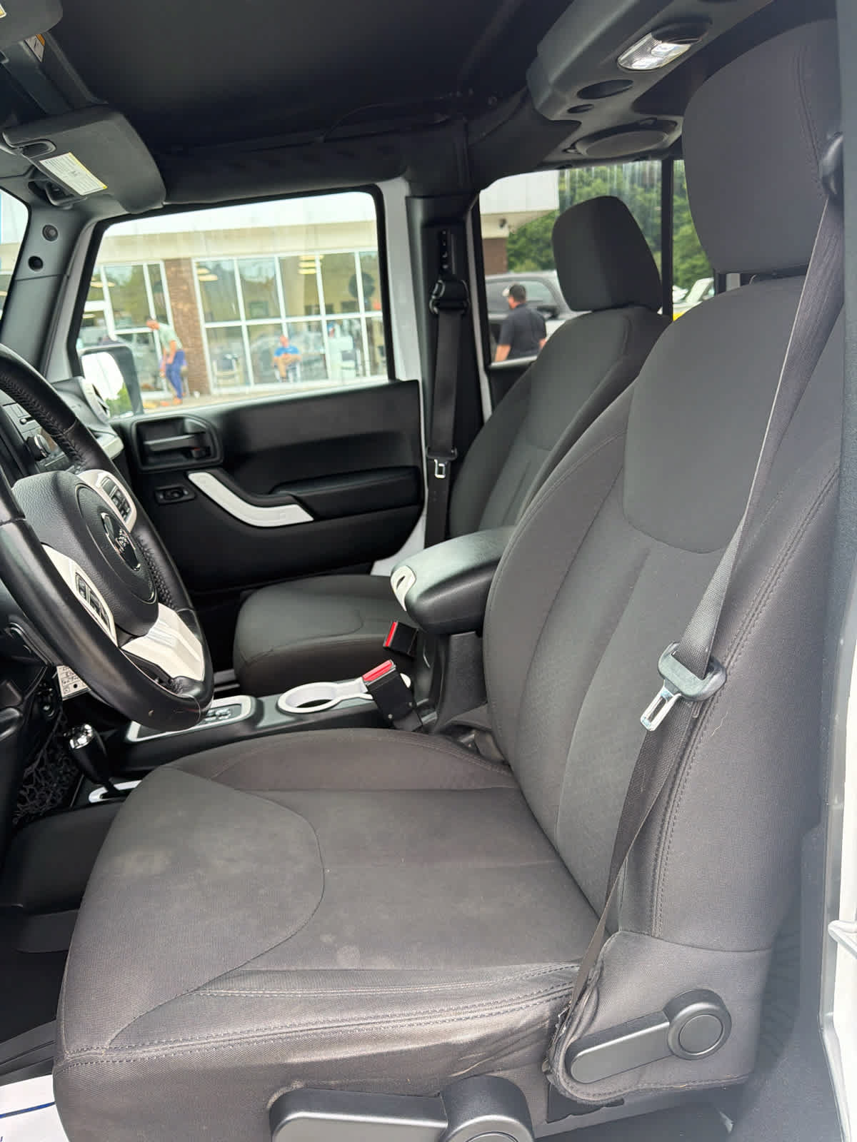 Used 2018 Jeep Wrangler Unlimited Sport S AWD/4WD image 12