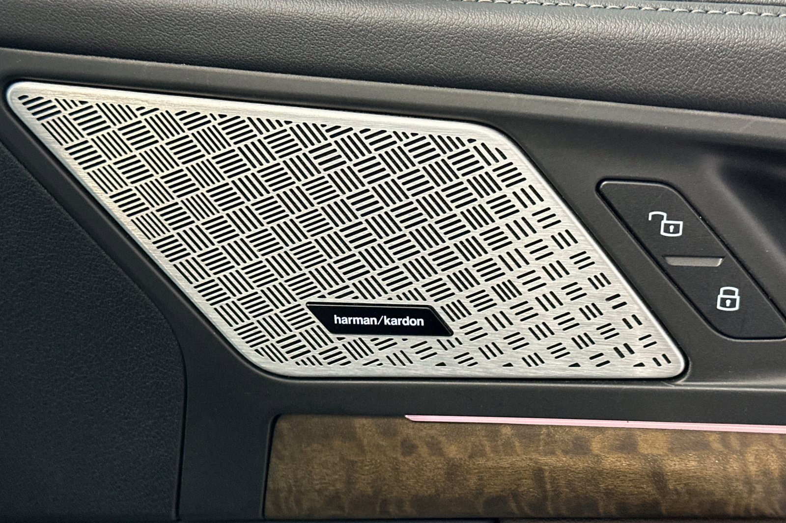 Certified 2023 BMW X1 xDrive28i w/ Premium Package image 20