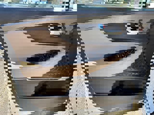 Used 2020 Hyundai Santa Fe Limited image 11