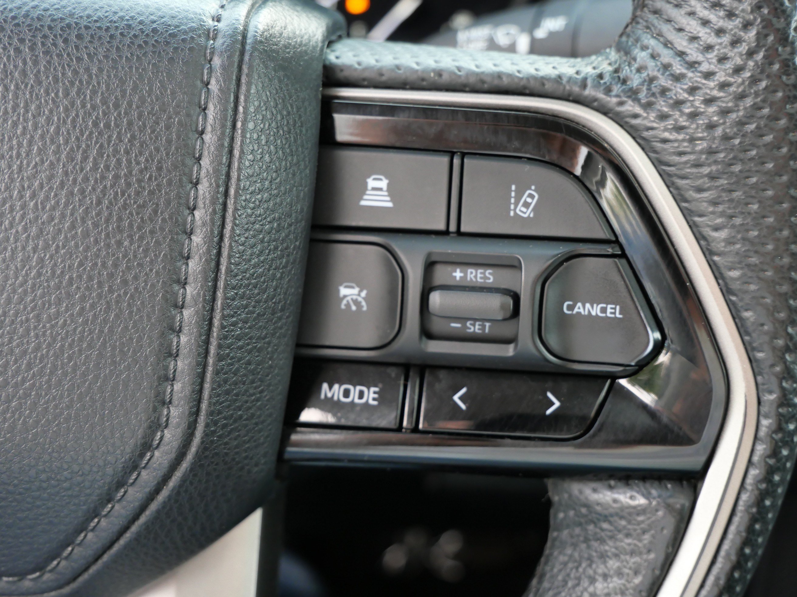 Used 2022 Toyota Tundra Limited AWD/4WD image 28