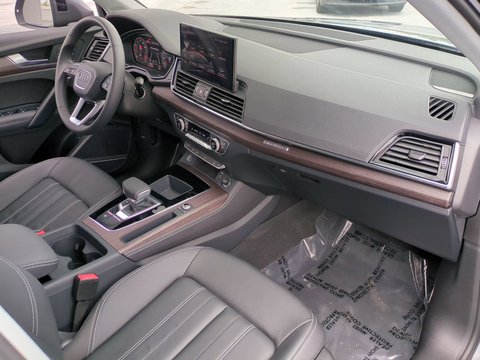 Used 2023 Audi Q5 2.0T Premium Plus w/ Premium Plus Package AWD/4WD image 21