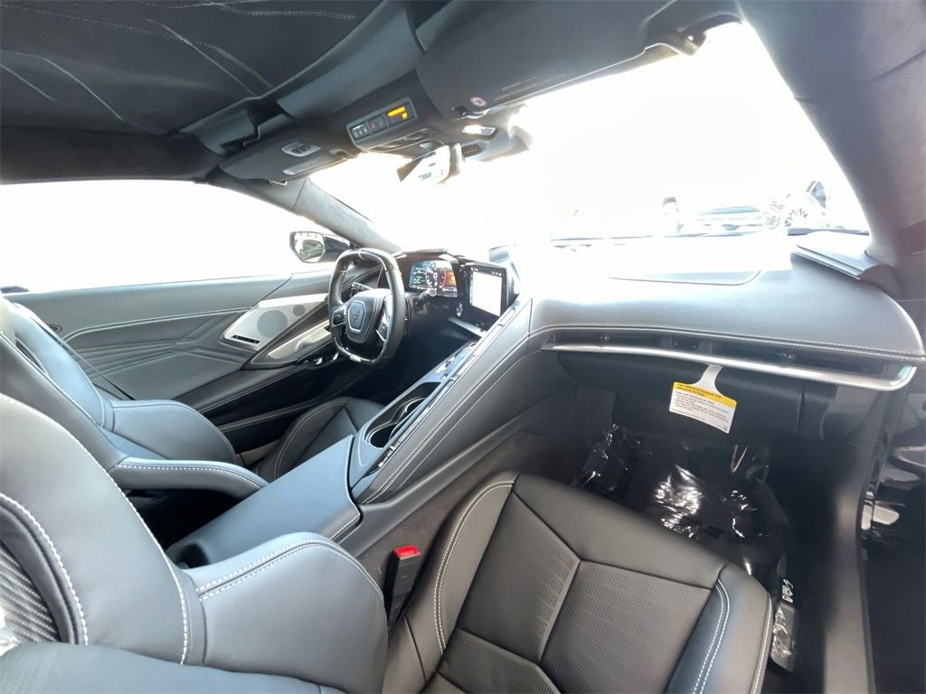 New 2025 Chevrolet Corvette E-Ray image 26