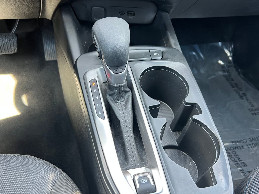 Used 2025 Chevrolet Trax LS w/ LS Convenience Package FWD image 26