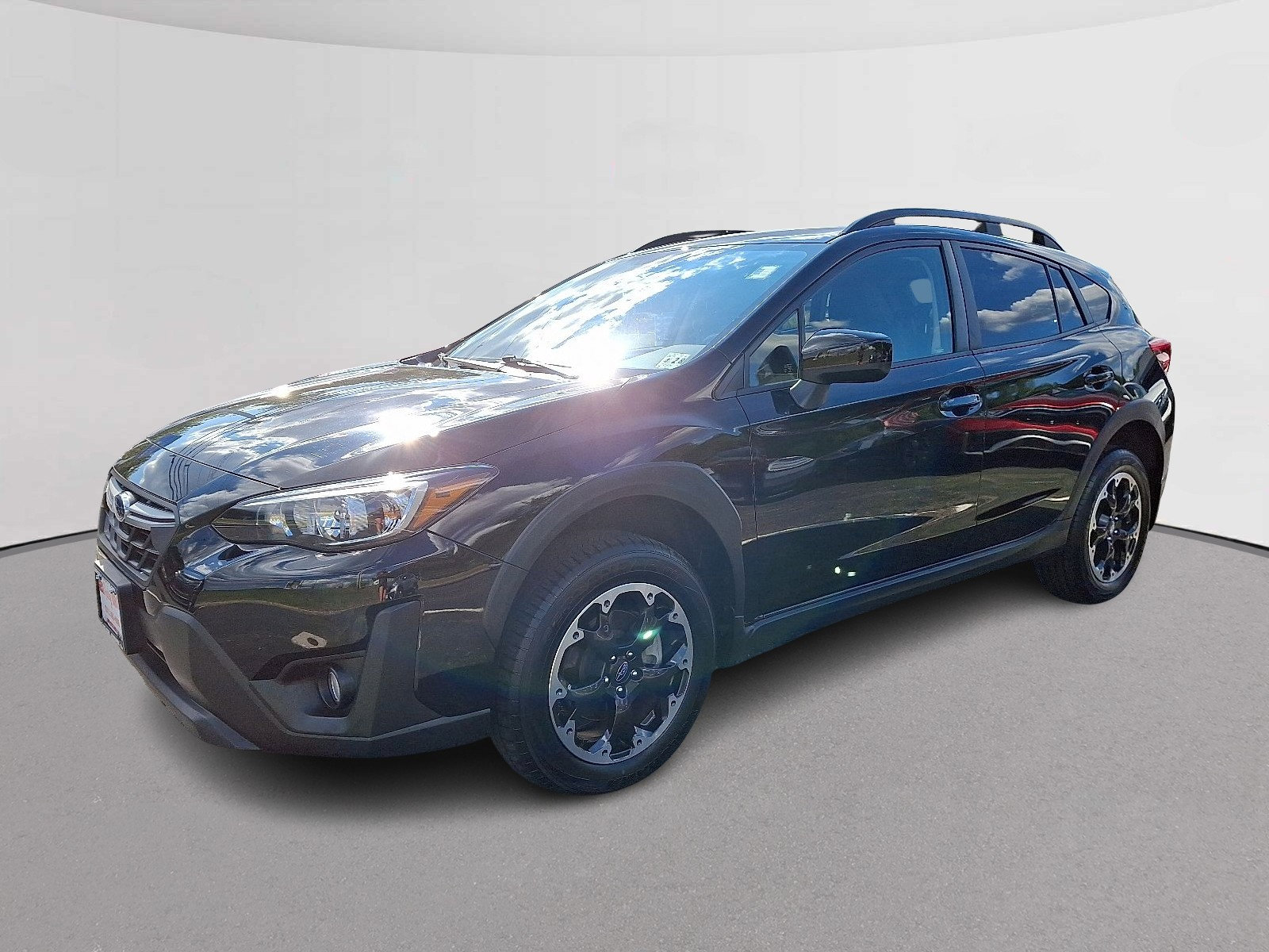 Used 2023 Subaru Crosstrek 2.0i Premium image 5