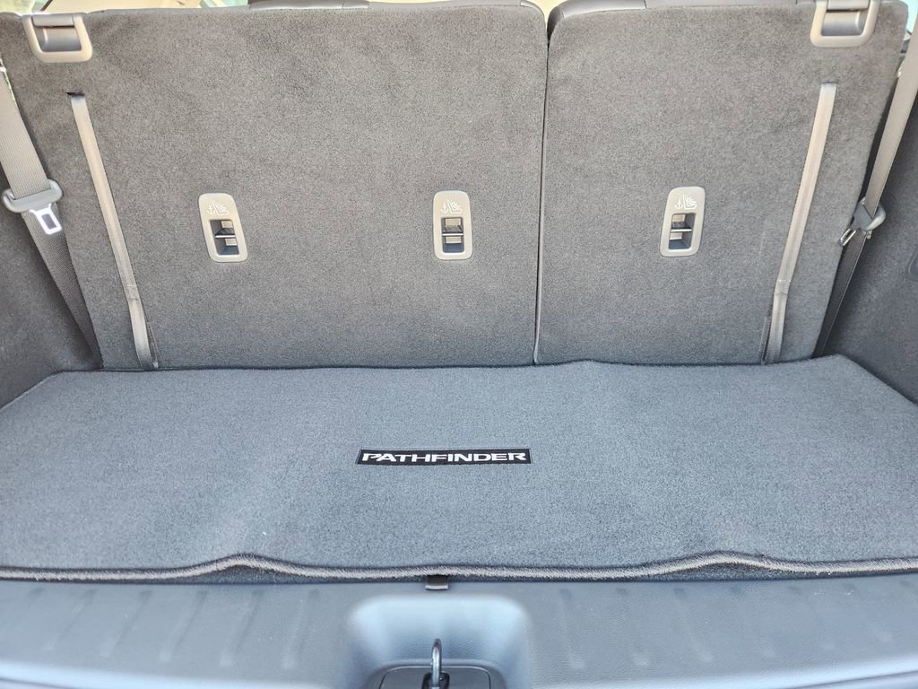 New 2026 Nissan Pathfinder SL image 22