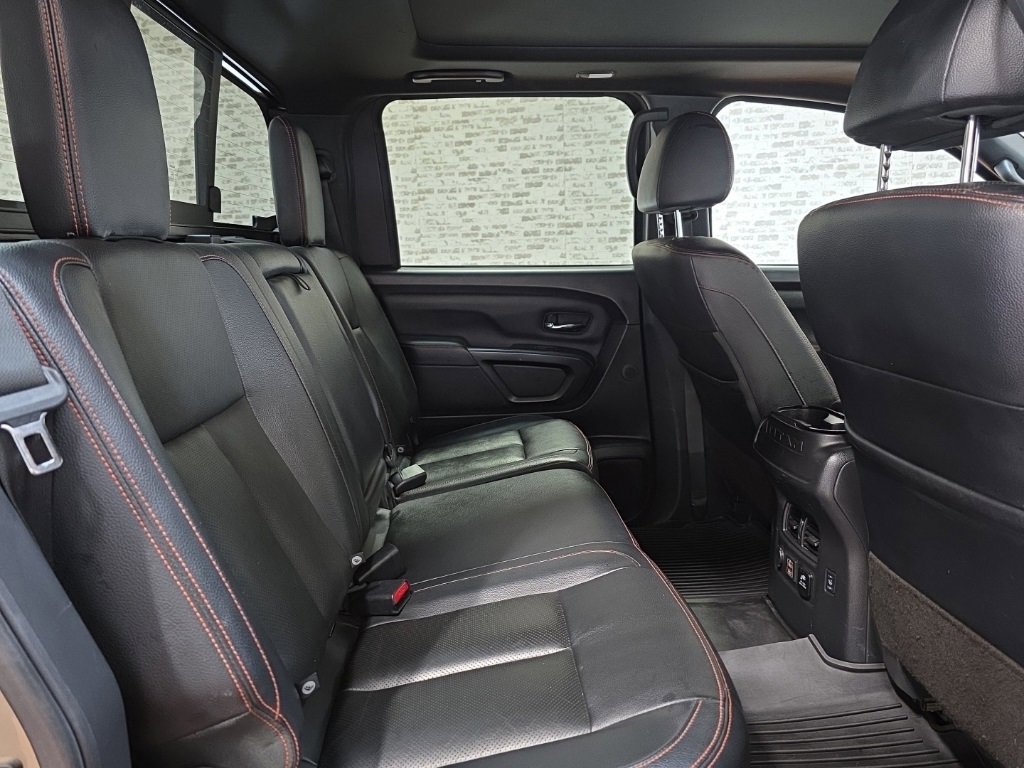 Used 2023 Nissan Titan PRO-4X w/ Pro-4x Convenience Package image 15