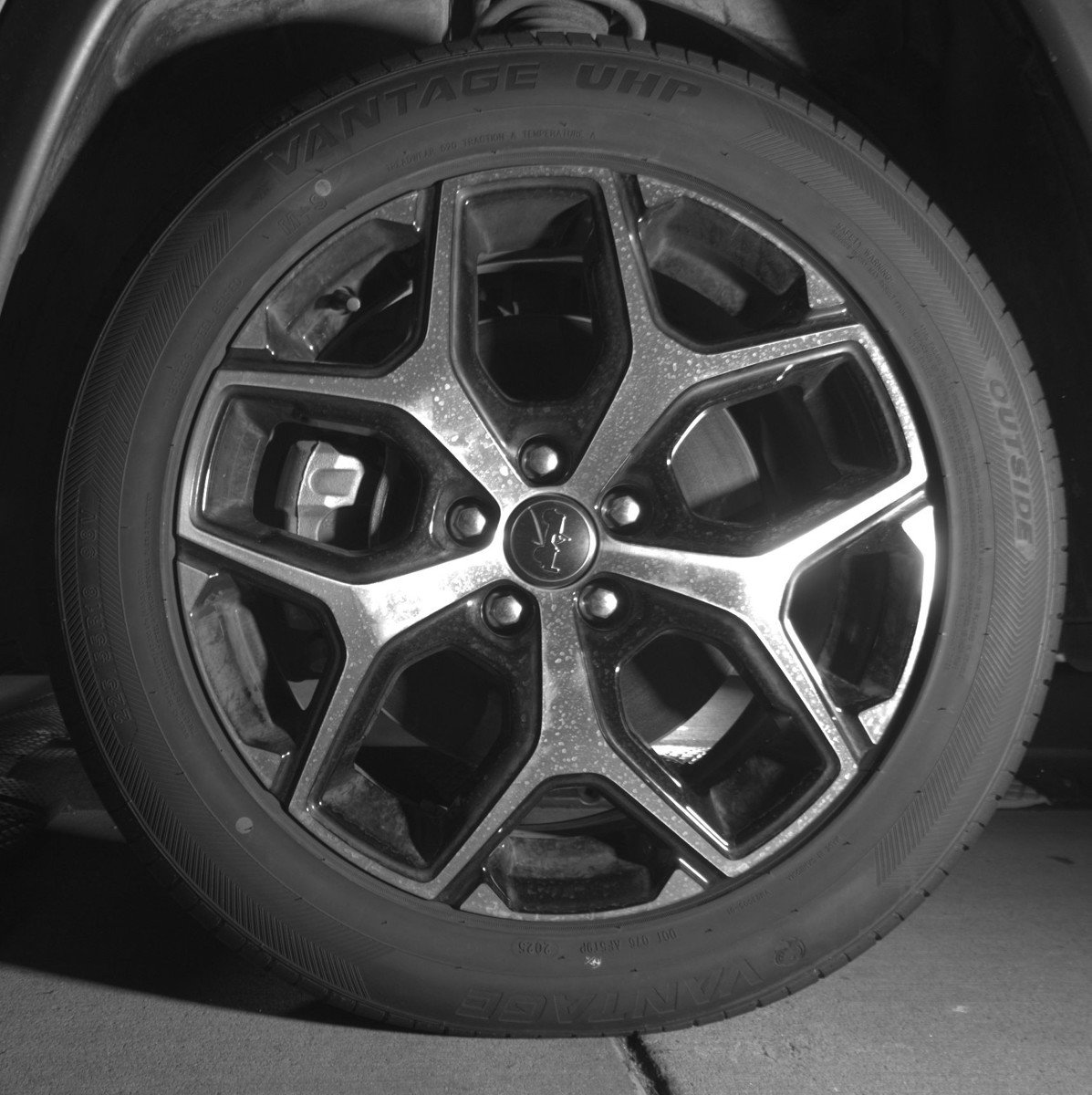 Used 2025 Jeep Compass Limited image 12