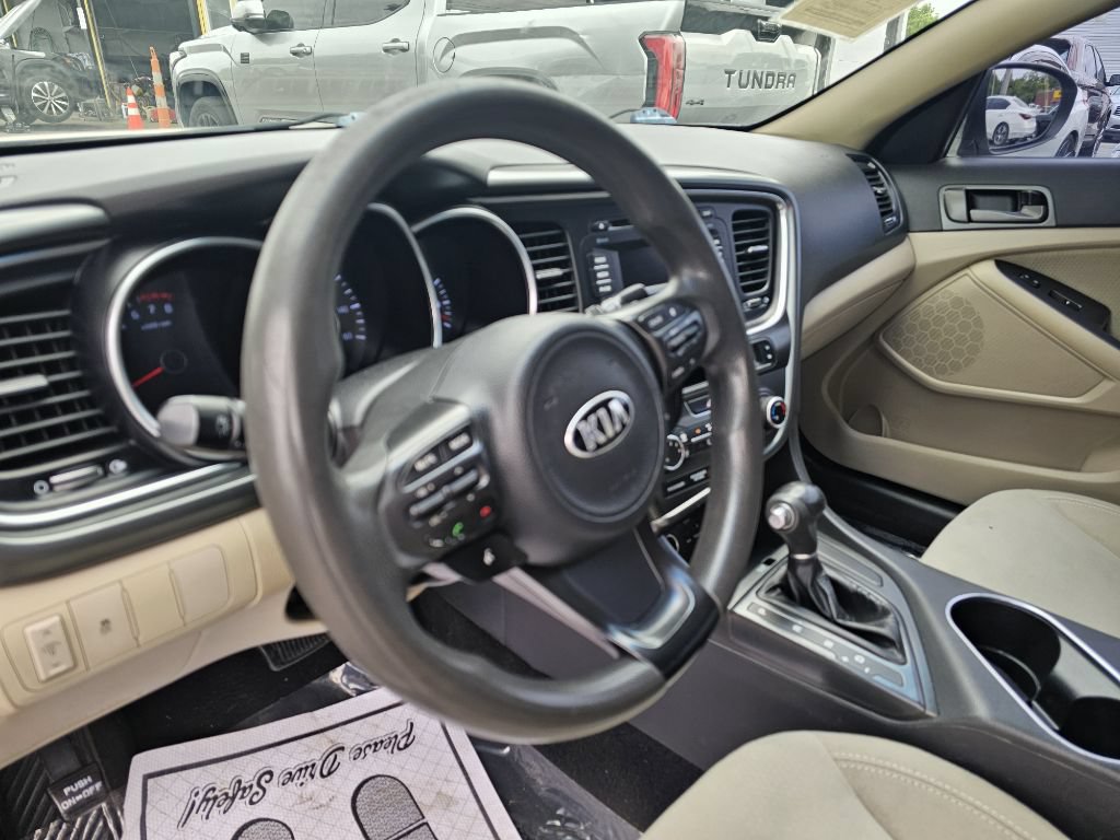 Used 2014 Kia Optima LX FWD image 11