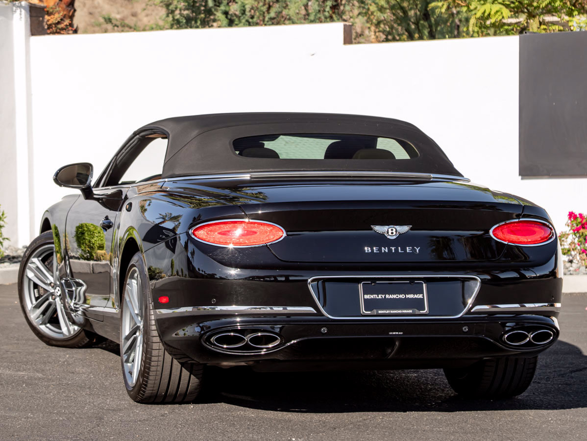 Used 2024 Bentley Continental GT AWD/4WD image 3