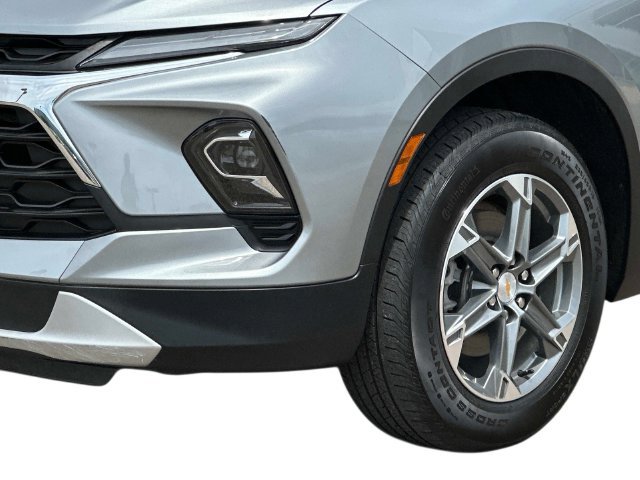 Used 2024 Chevrolet Blazer LT w/ Convenience Package FWD image 9