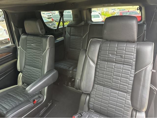 Used 2021 Cadillac Escalade ESV Premium Luxury Platinum AWD/4WD image 14