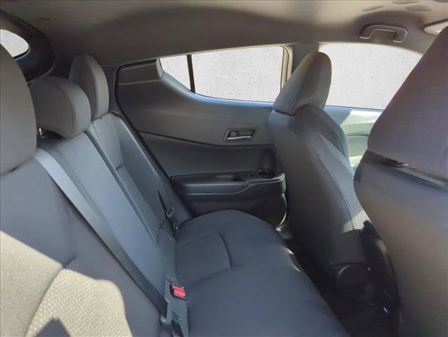 Used 2019 Toyota C-HR LE image 19