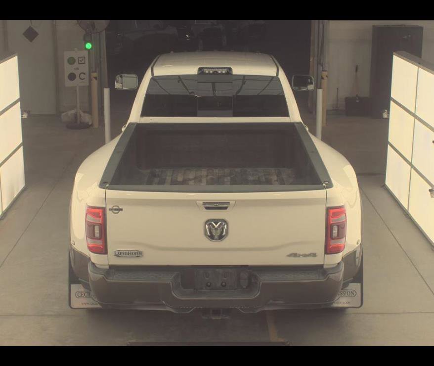 Used 2019 RAM 3500 Limited image 10