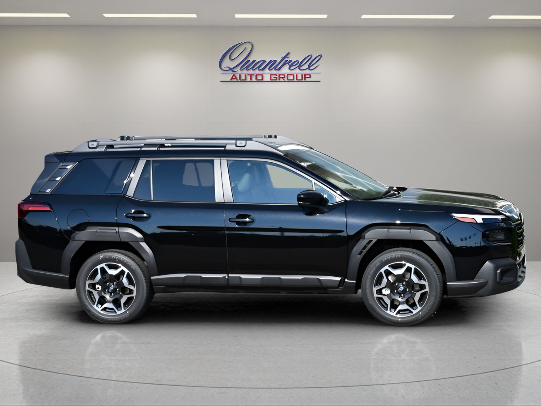 Used 2026 Subaru Outback Touring AWD/4WD image 3