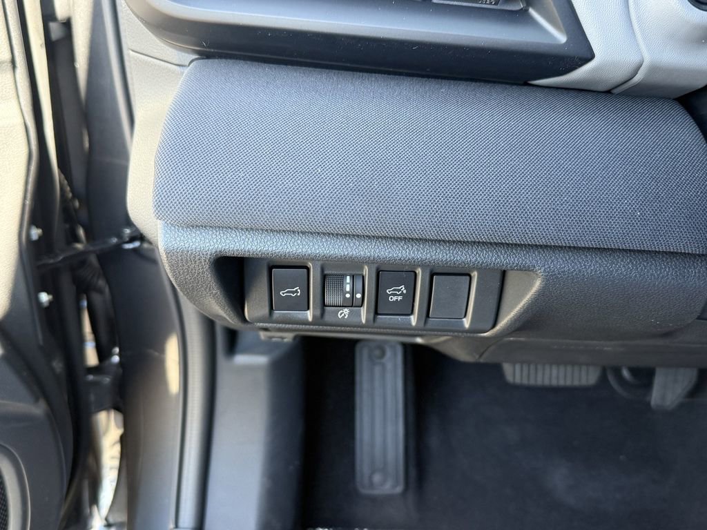 New 2025 Subaru Outback Premium image 19