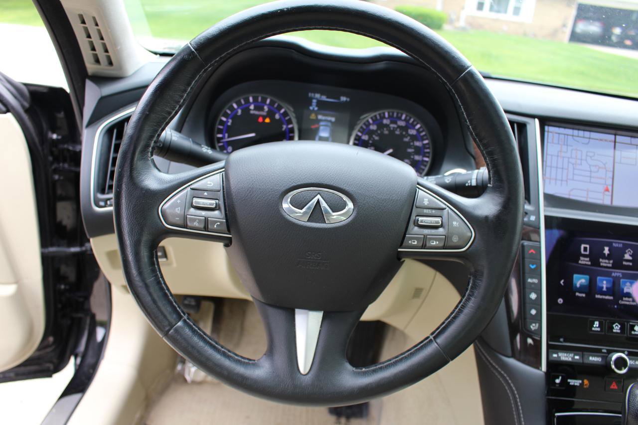 Used 2015 INFINITI Q50 Premium w/ Technology Package AWD/4WD image 20