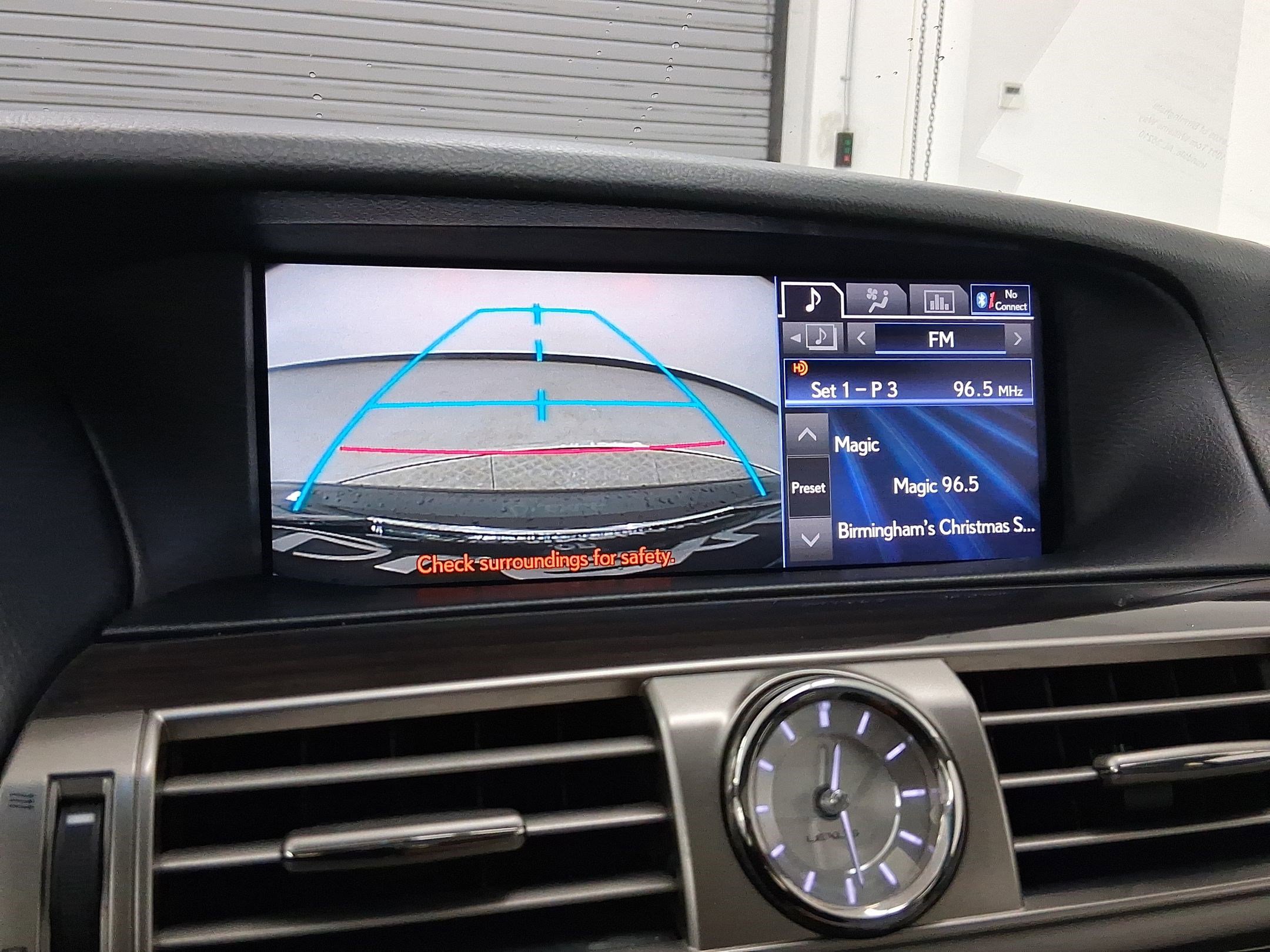 Used 2014 Lexus LS 460 image 25