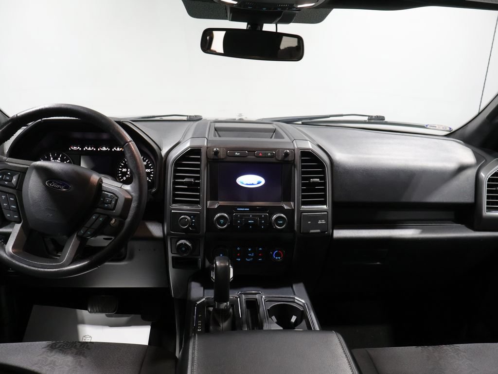 Used 2020 Ford F150 XLT w/ Equipment Group 302A Luxury AWD/4WD image 17