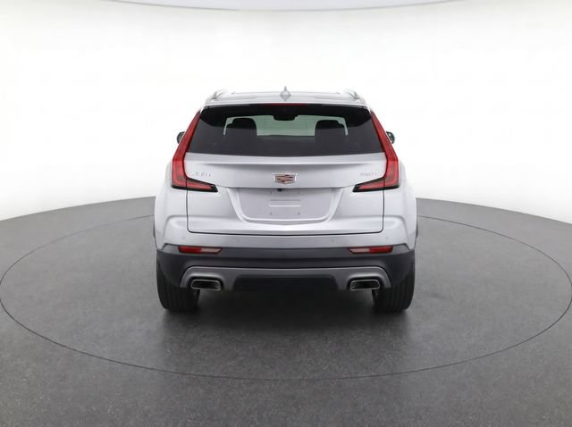 Used 2023 Cadillac XT4 Premium Luxury w/ Cold Weather Package FWD image 7