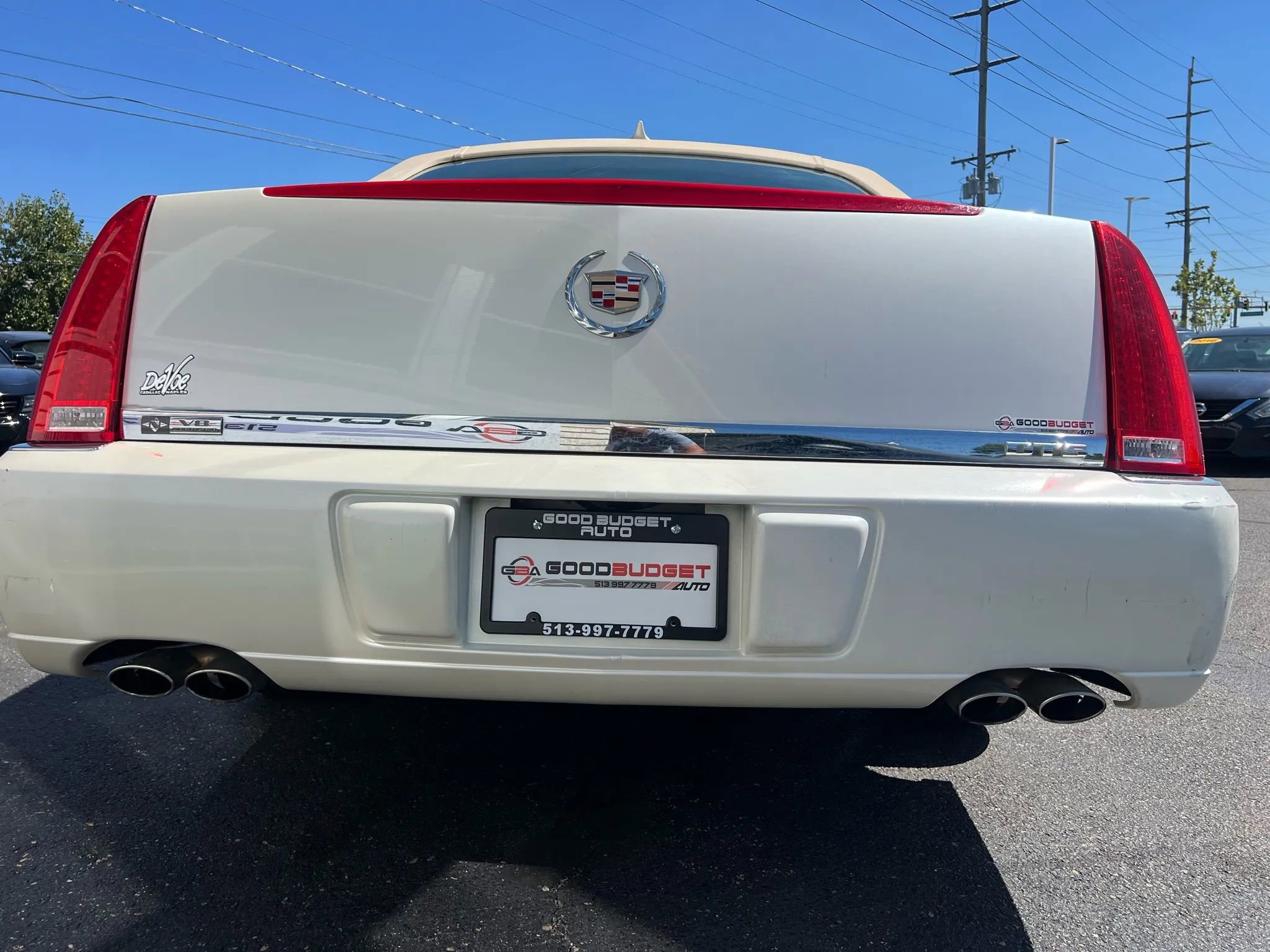 Used 2009 Cadillac DTS w/ Trunk Convenience Package FWD image 15
