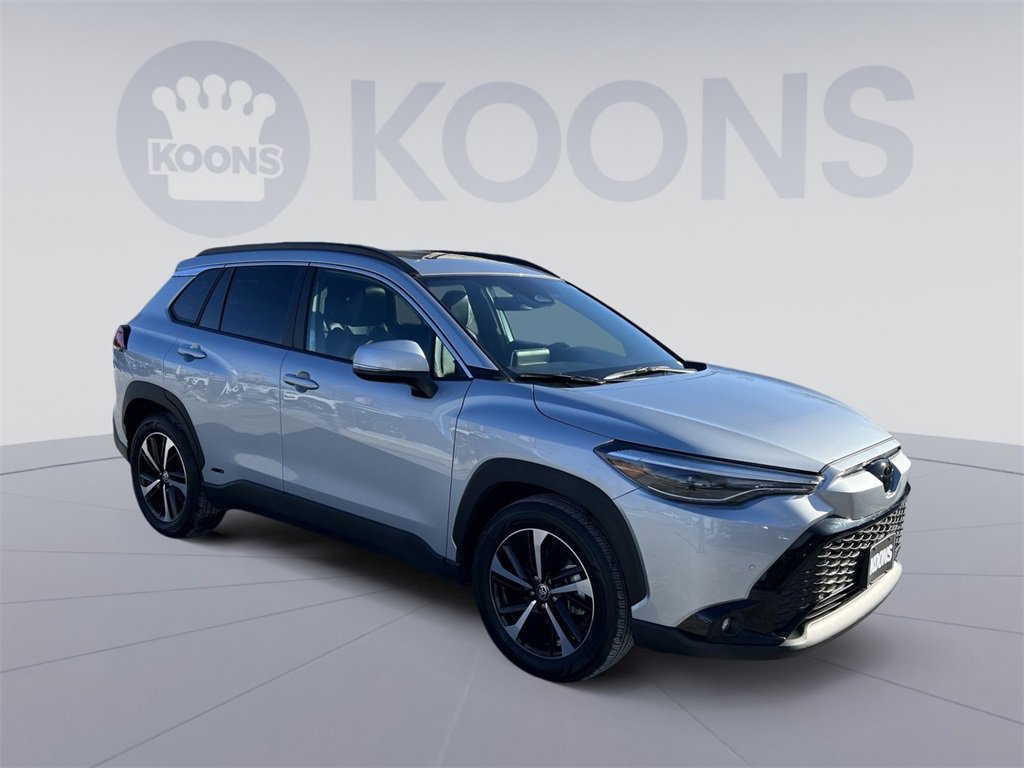 Used 2024 Toyota Corolla Cross XSE image 10