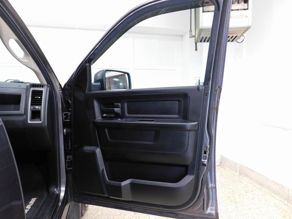Used 2019 RAM 1500 Express image 88