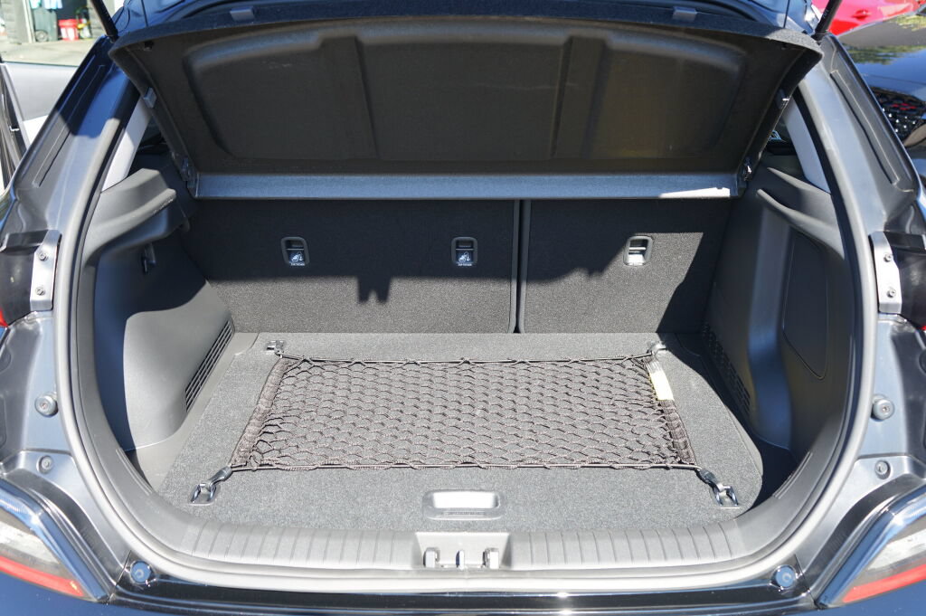 Certified 2023 Hyundai Kona Limited FWD image 13