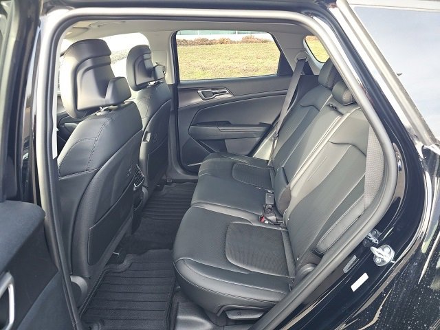 New 2026 Kia Sportage EX image 8