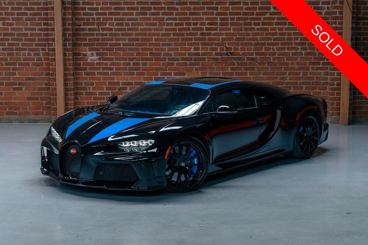 Used 2023 Bugatti Chiron Super Sport AWD/4WD image 3