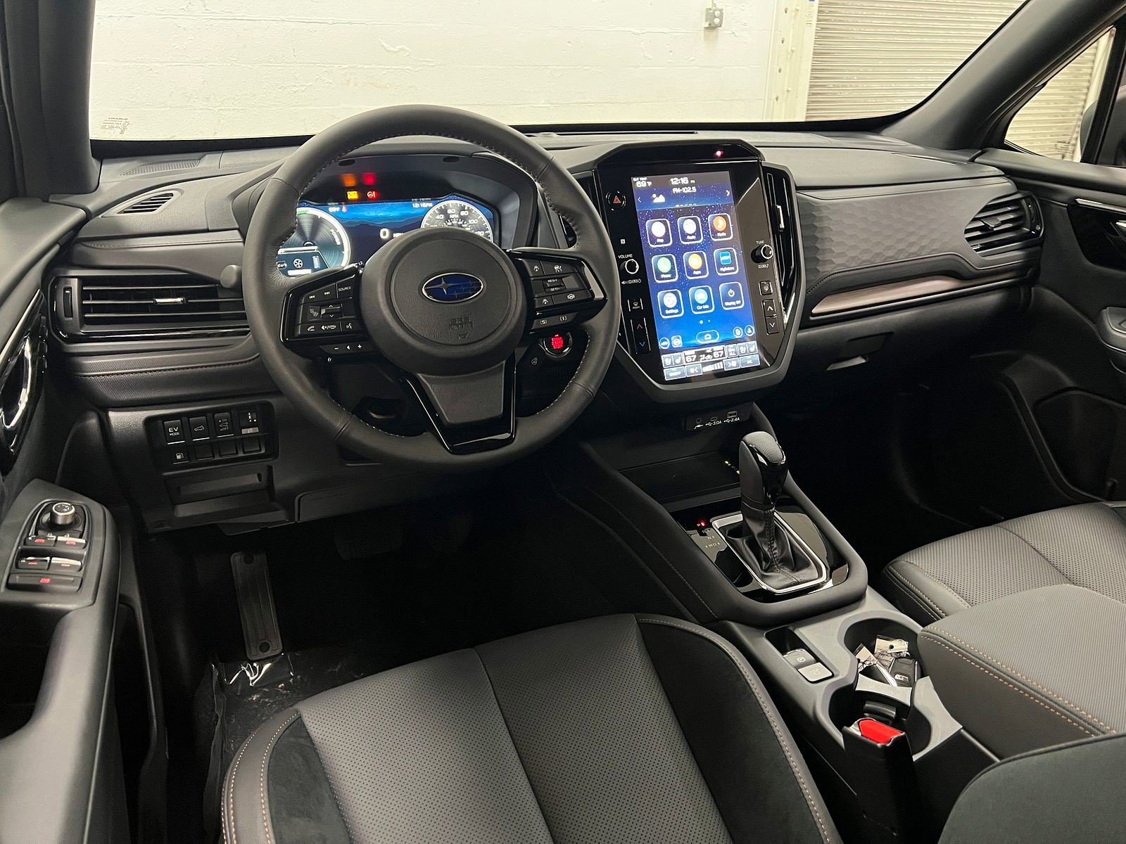 New 2025 Subaru Forester Touring image 9