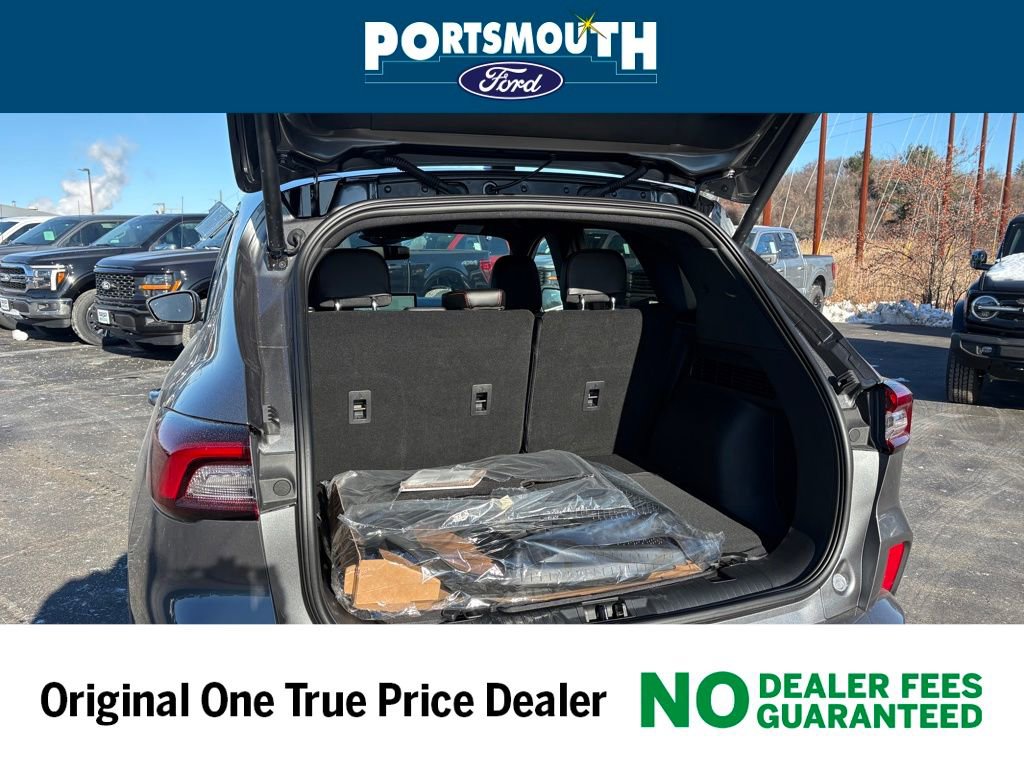 New 2026 Ford Escape ST-Line Elite w/ Premium Technology Package image 15