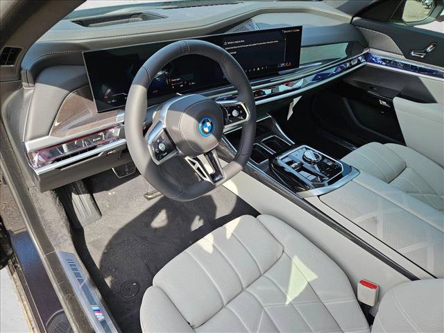 New 2026 BMW i7 eDrive50 w/ M Sport Package RWD image 3
