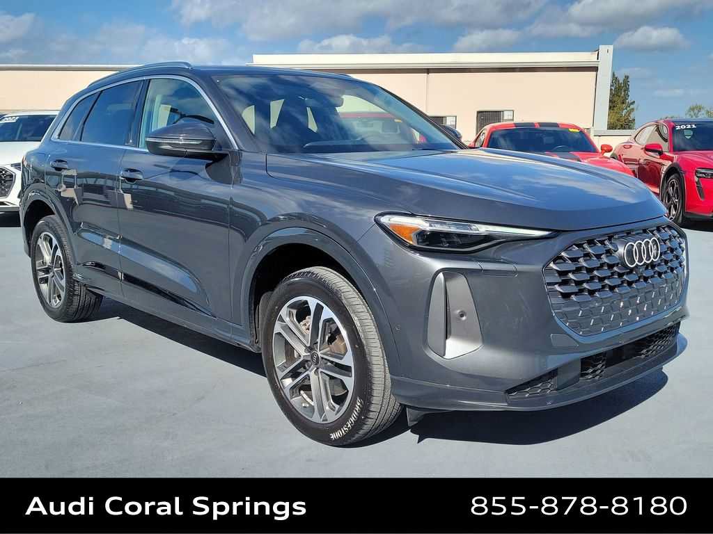 Certified 2025 Audi Q5 Premium w/ Premium Plus AWD/4WD image 8