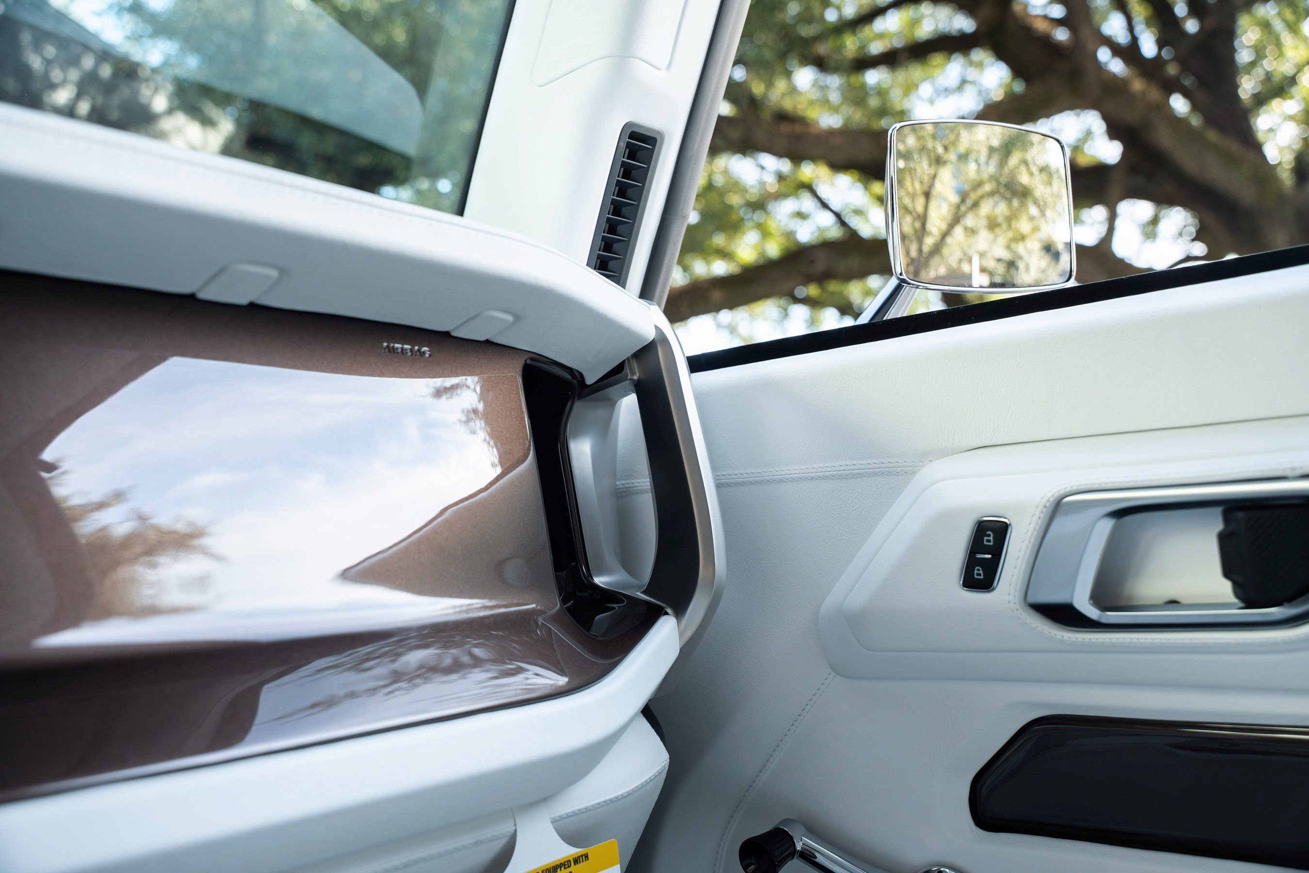 Used 2024 Ford Bronco Black Diamond image 40