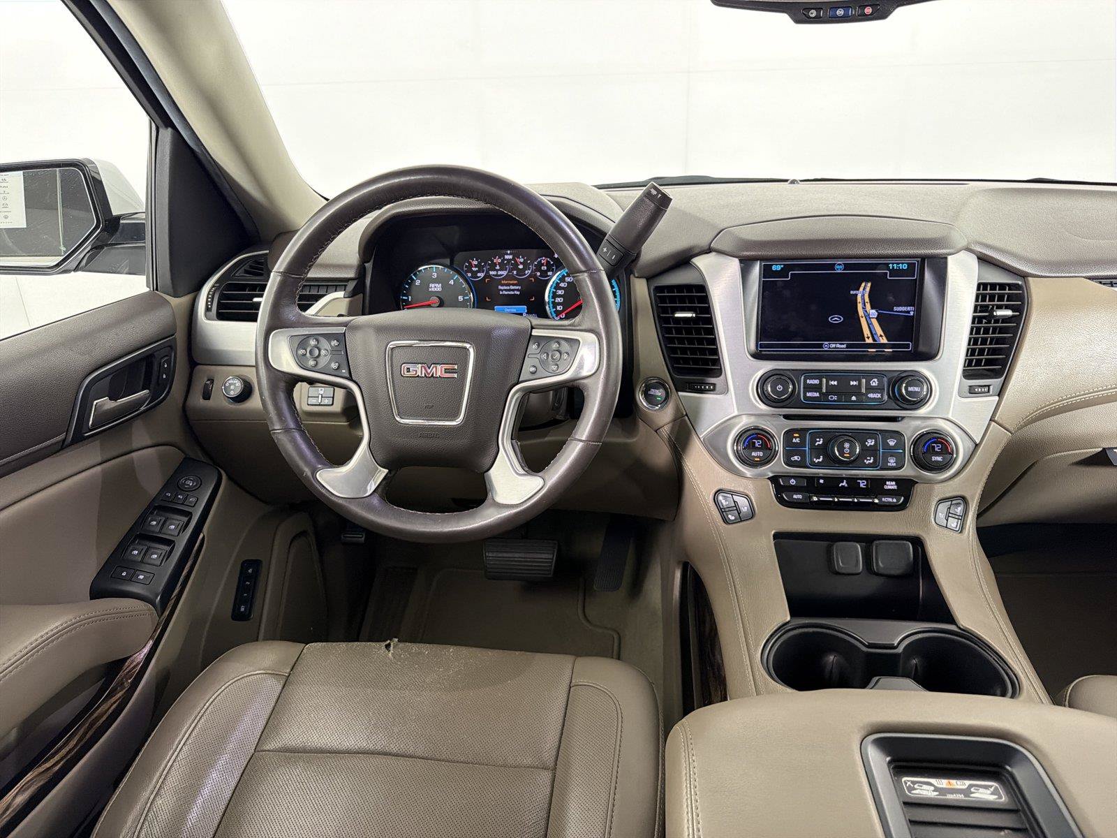 Used 2017 GMC Yukon SLT w/ Premium Edition RWD image 23