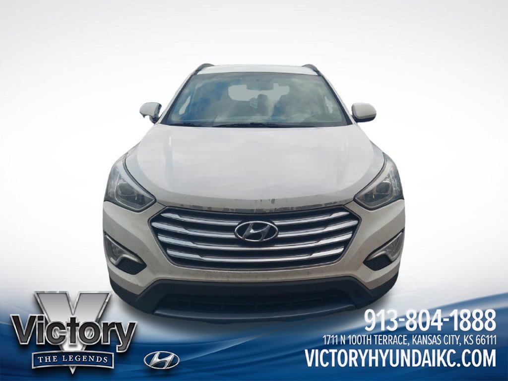 Used 2016 Hyundai Santa Fe SE AWD/4WD image 2