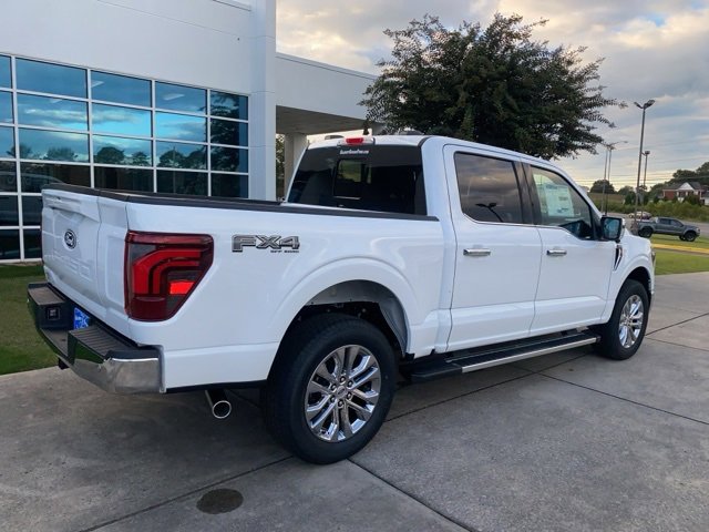 New 2025 Ford F150 Lariat w/ Equipment Group 501A Mid image 3