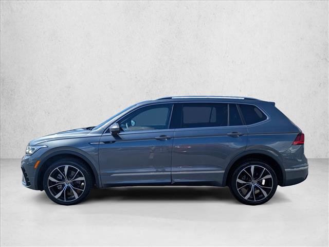 Used 2022 Volkswagen Tiguan SEL R-Line image 8