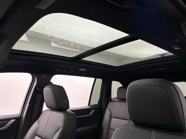 New 2026 GMC Acadia Elevation w/ Elevation Premium Package image 4