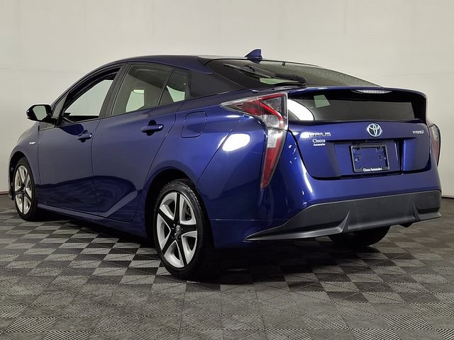 Used 2017 Toyota Prius Three Touring FWD image 7