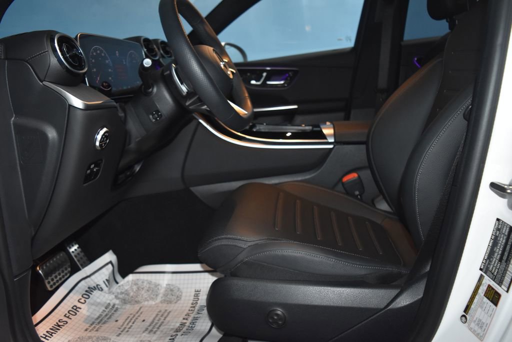 Certified 2025 Mercedes-Benz GLC 350e 4MATIC image 7