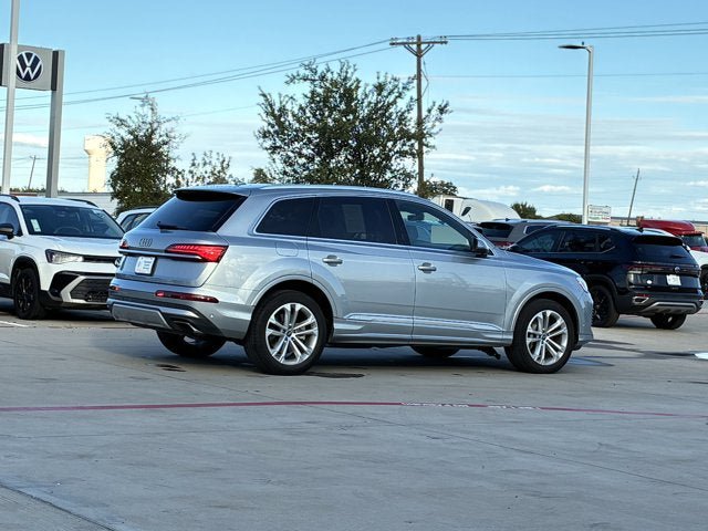Used 2025 Audi Q7 3.0T Premium Plus AWD/4WD image 10