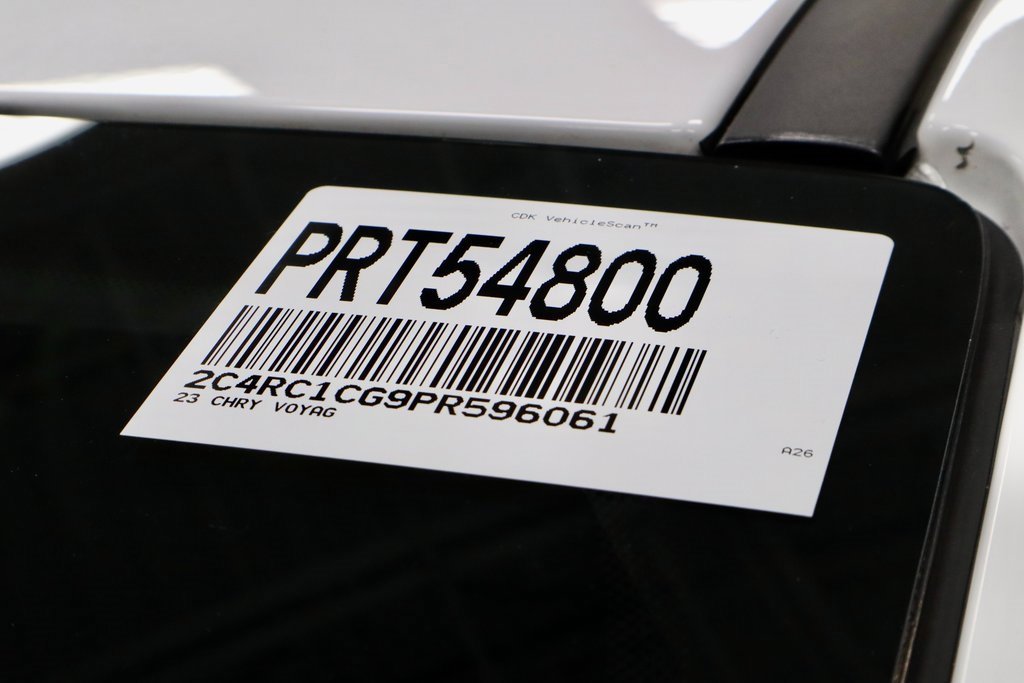 Used 2023 Chrysler Voyager LX image 37