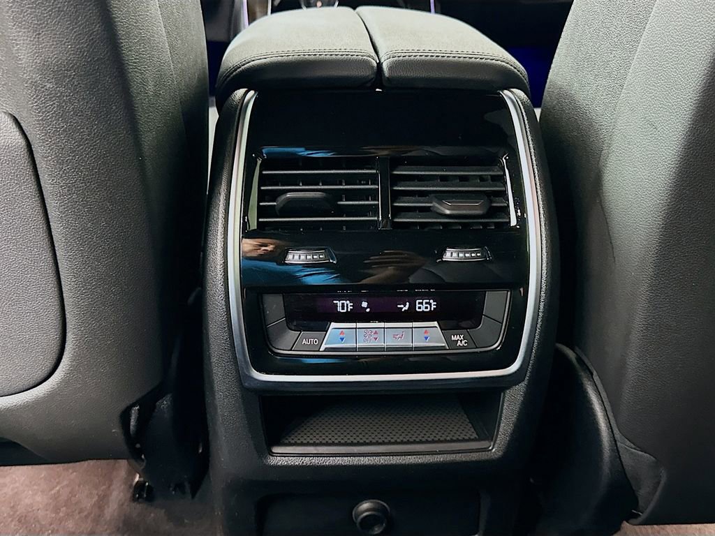 Used 2020 BMW X5 sDrive40i w/ Premium Package image 26