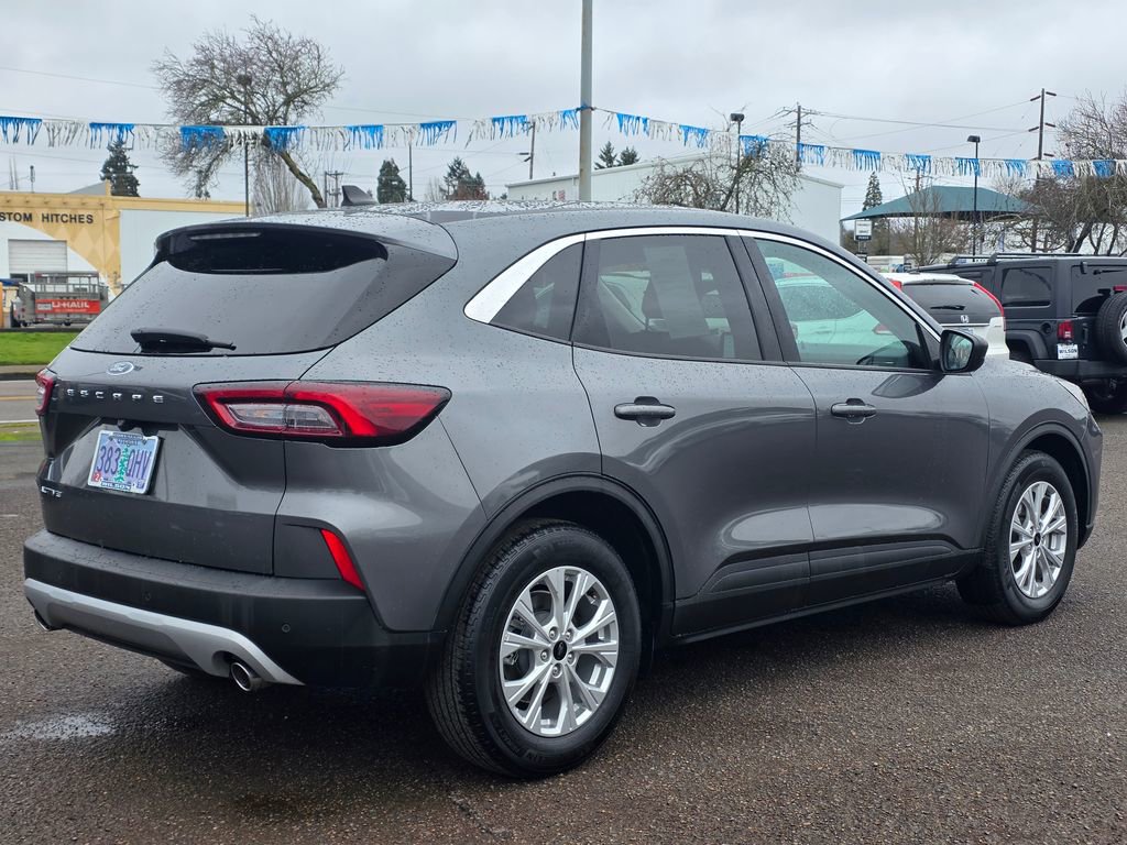 Used 2023 Ford Escape Active image 26
