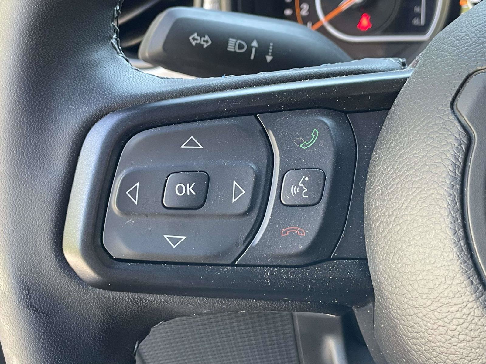 Used 2025 Jeep Wrangler Unlimited Sport AWD/4WD image 21