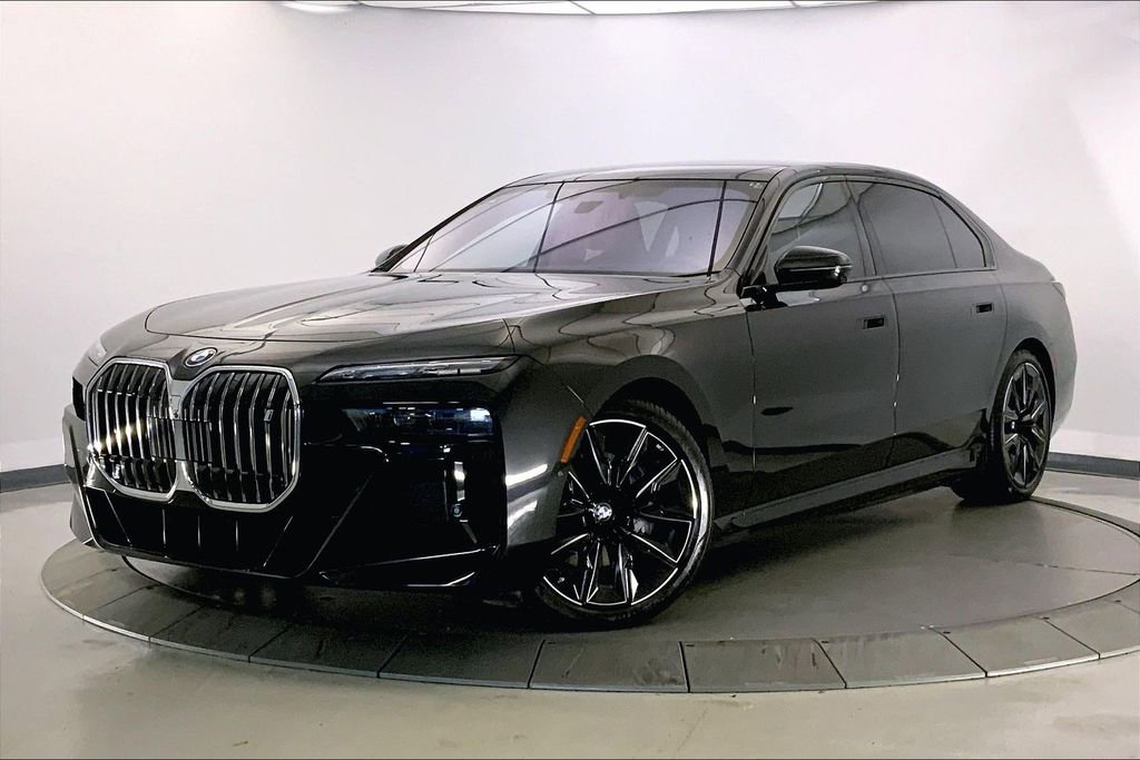 Certified 2023 BMW i7 xDrive60 AWD/4WD image 11