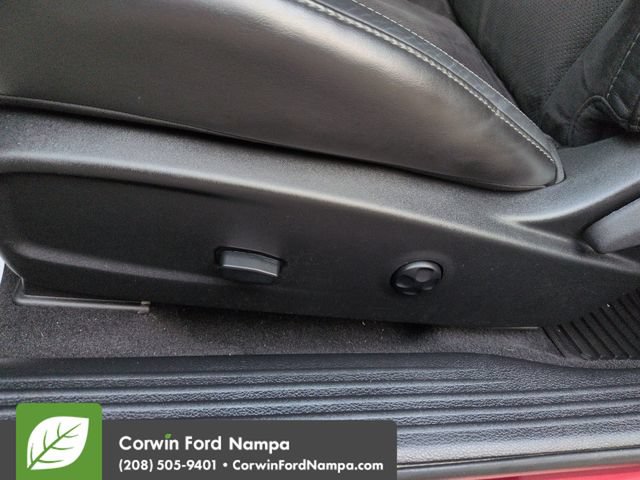 Used 2019 Dodge Challenger R/T w/ Plus Package RWD image 12